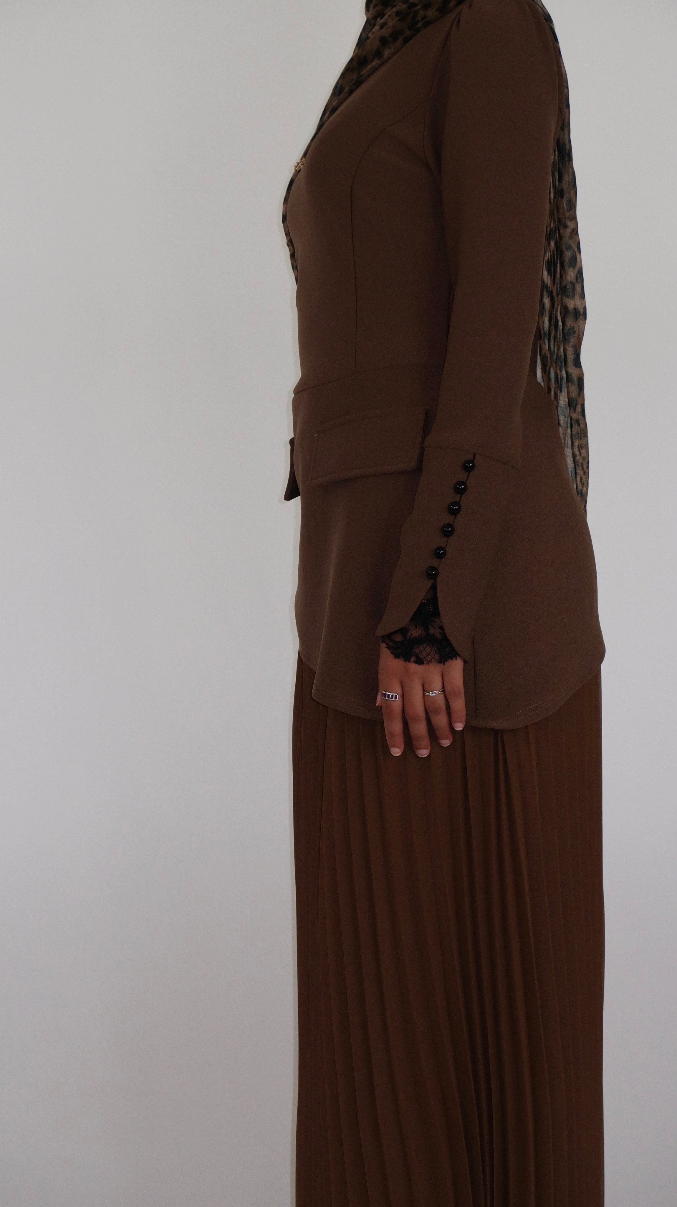 Malak | Chestnut