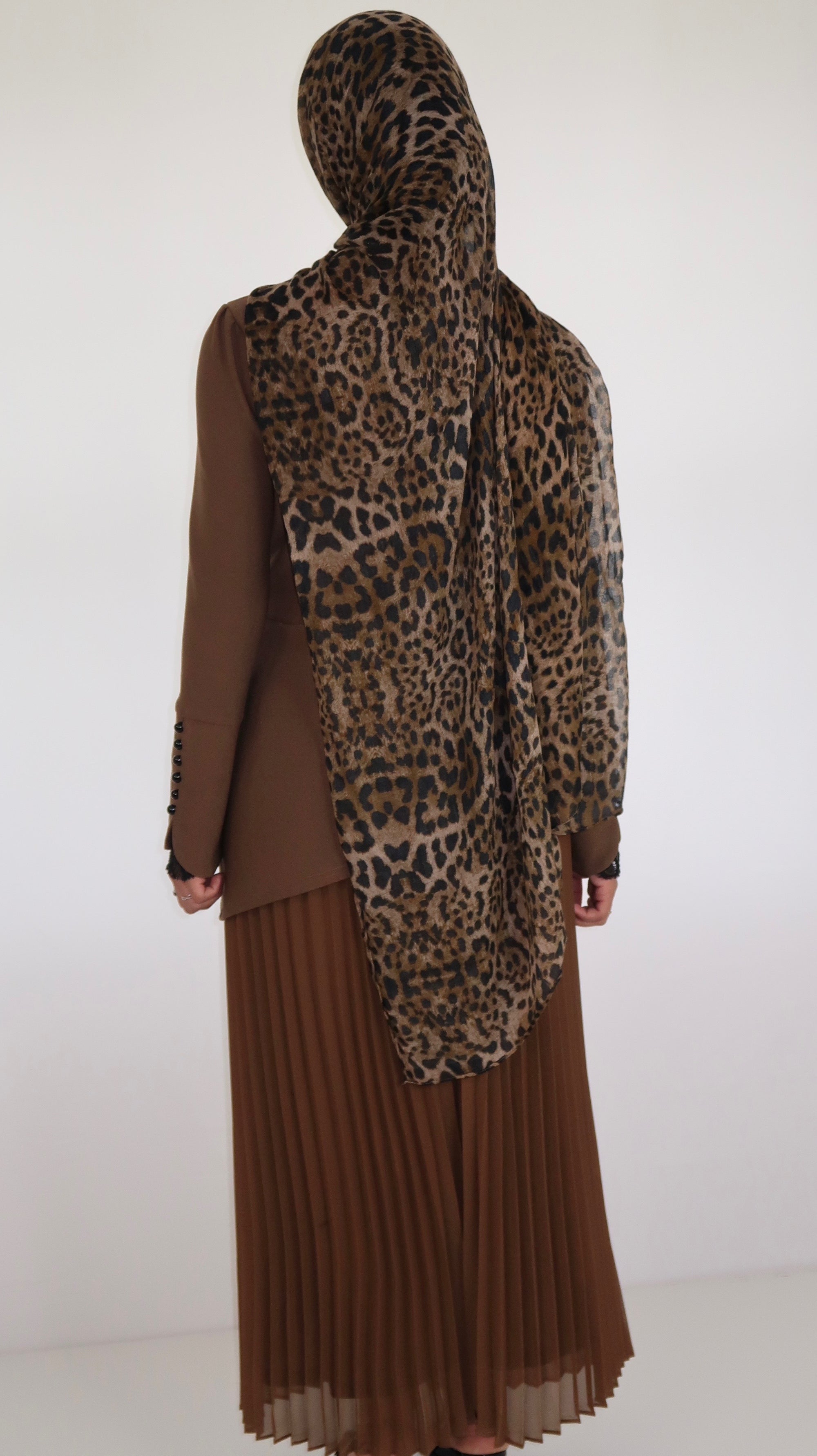 Malak | Chestnut